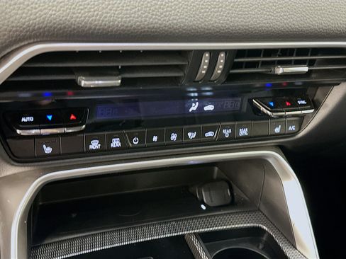 Used 2024 MAZDA CX-90 Plug-In Hybrid w/ Premium Pkg AWD/4WD image 24