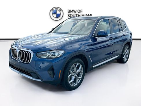 Used 2024 BMW X3 sDrive30i w/ Convenience Package RWD image 3