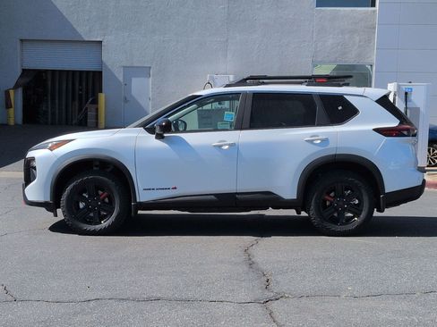 New 2026 Nissan Rogue SV image 3