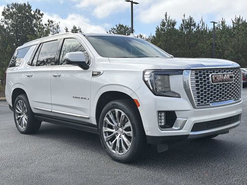 Used 2024 GMC Yukon Denali w/ Denali Reserve Package image 36