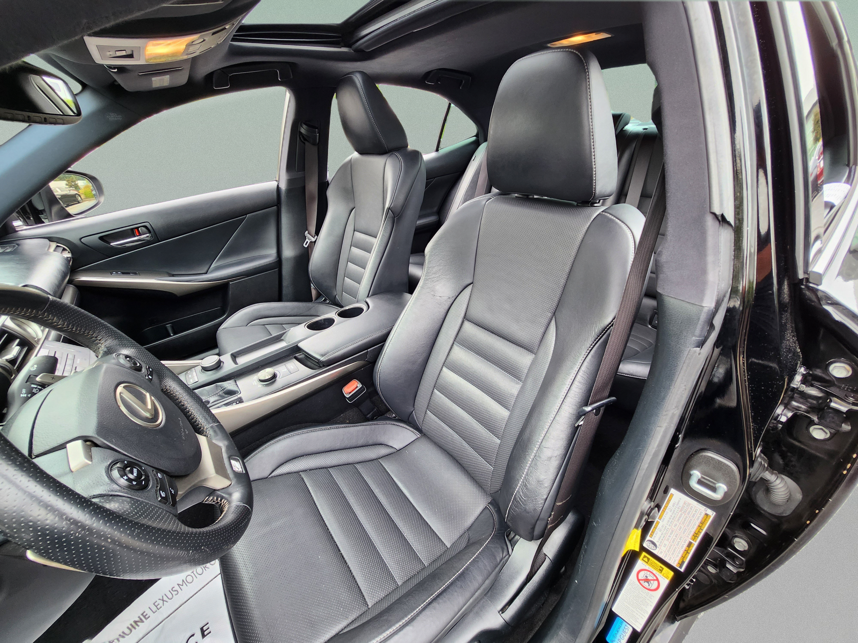 Used 2015 Lexus IS 250 w/ F-Sport Package RWD image 13