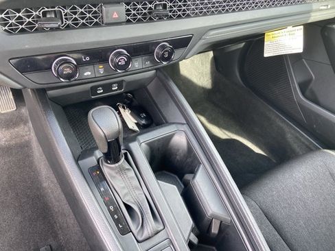 Used 2024 Honda Accord LX image 38