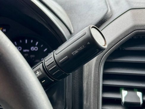 Used 2017 Ford F350 XL image 25