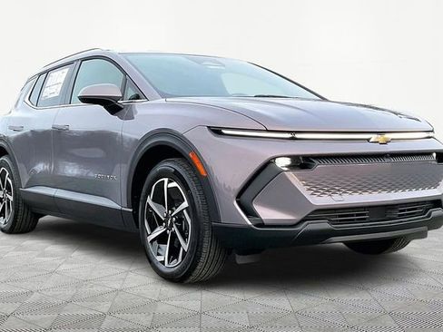 New 2026 Chevrolet Equinox EV LT FWD image 1