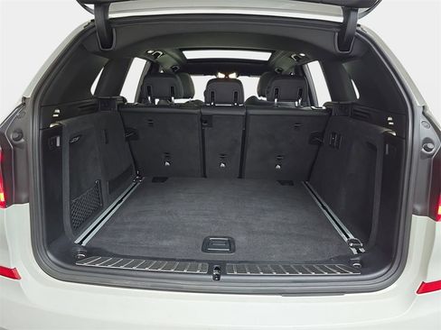 Used 2018 BMW X3 M40i image 15