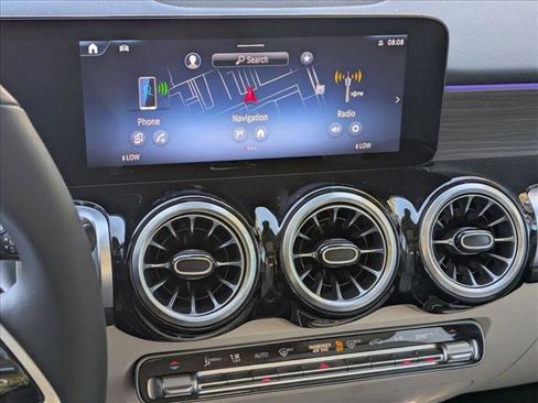 Certified 2025 Mercedes-Benz GLB 250 4MATIC image 15