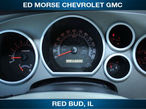 Used 2010 Toyota Tundra 4x4 Double Cab image 9