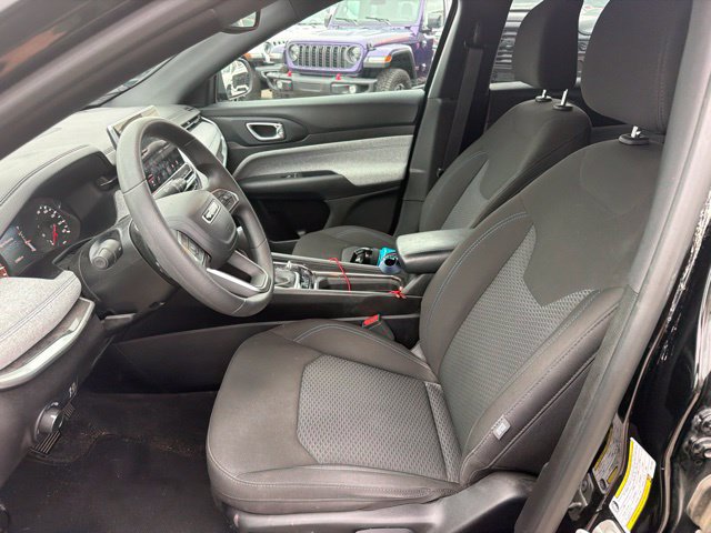 Used 2023 Jeep Compass Sport AWD/4WD image 9