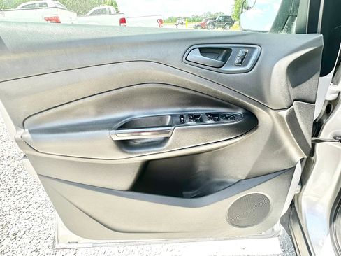 Used 2016 Ford Escape S FWD image 17