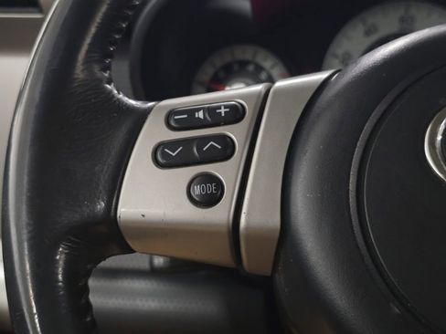 Used 2010 Toyota FJ Cruiser 4WD image 31