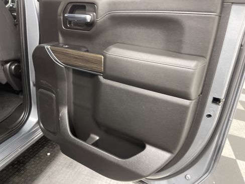 Used 2022 Chevrolet Silverado 1500 RST image 19