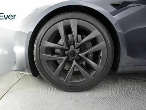 Used 2023 Tesla Model S image 20