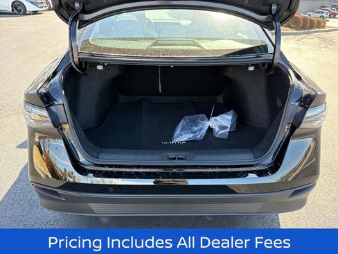 New 2026 Nissan Sentra SL w/ Floor Mat Package FWD image 26
