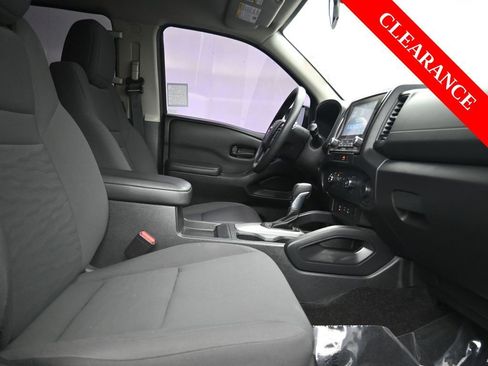 Used 2022 Nissan Frontier S w/ Technology Package image 16