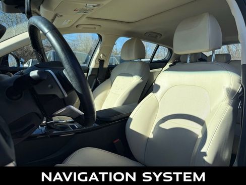 Certified 2023 Kia Stinger GT-Line w/ Sun & Sound Package image 8