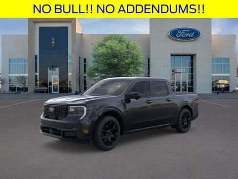 New 2025 Ford Maverick Lariat w/ Black Appearance Package image 1