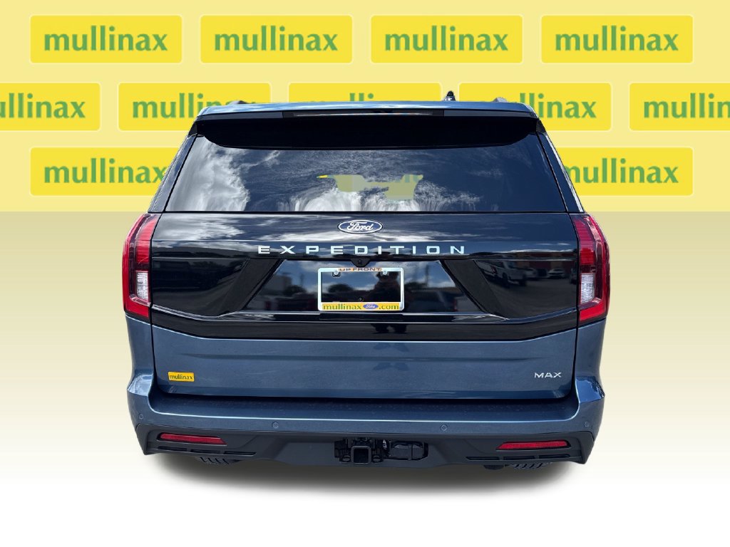 New 2027 Ford Expedition Max Active RWD image 11