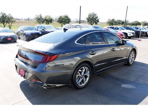 Certified 2023 Hyundai Sonata SEL image 8
