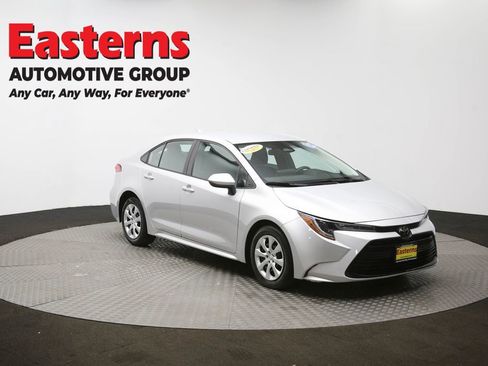 Used 2023 Toyota Corolla LE image 49