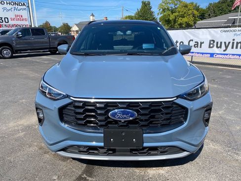 Used 2024 Ford Escape ST-Line Elite w/ Premium Technology Package image 9