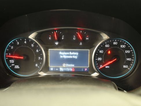 Used 2019 Chevrolet Equinox LT w/ Sun & Navigation Package FWD image 22