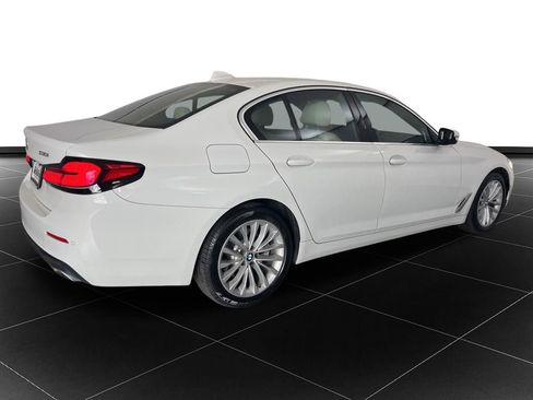 Used 2022 BMW 530i xDrive w/ Premium Package AWD/4WD image 5