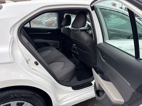 Certified 2019 Toyota Camry L image 6