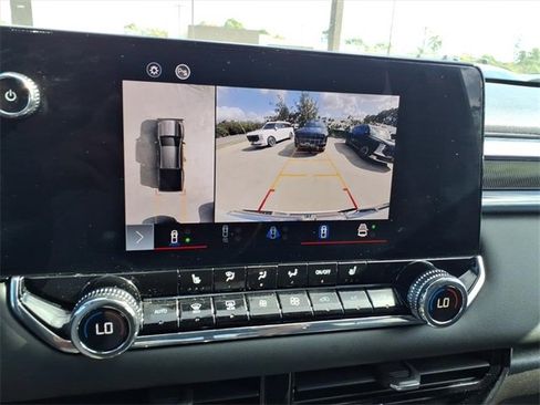 Used 2024 GMC Canyon Elevation w/ Elevation Premium Package image 28