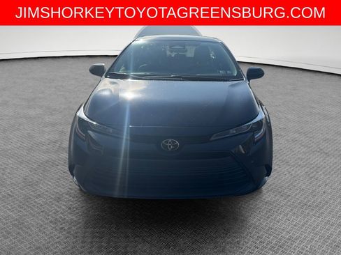 Used 2024 Toyota Corolla LE FWD image 9