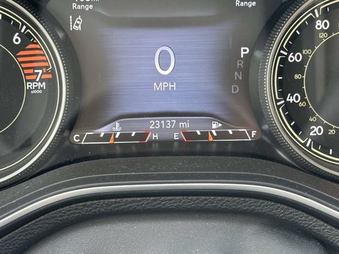 Used 2023 Jeep Cherokee Altitude Lux AWD/4WD image 20
