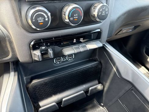 Used 2021 RAM 1500 Big Horn AWD/4WD image 19