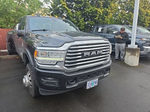 Used 2023 RAM 3500 Limited AWD/4WD image 1