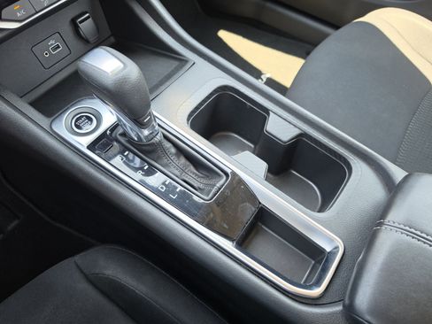 Used 2020 Nissan Sentra S FWD image 24