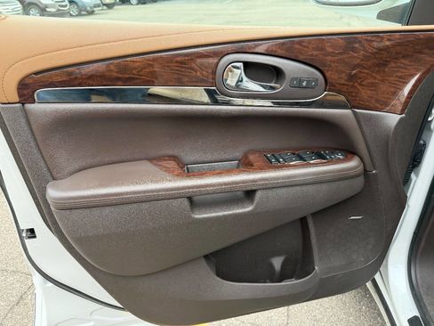 Used 2017 Buick Enclave Premium w/ Experience Buick Package image 10