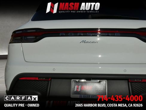 Used 2024 Porsche Macan AWD/4WD image 22