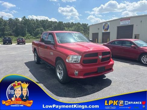 Used 2017 RAM 1500 Express AWD/4WD image 1