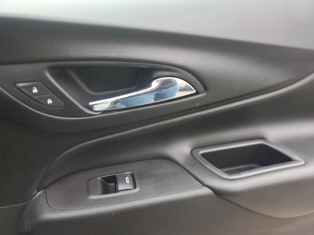 Used 2020 Chevrolet Equinox LT FWD image 43