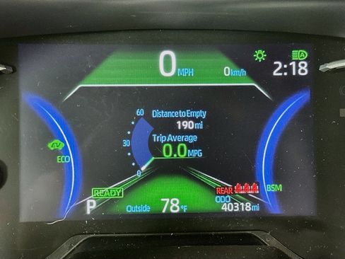 Used 2024 Toyota RAV4 XLE Premium AWD/4WD image 19
