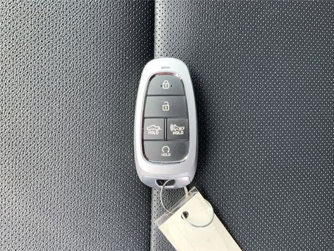 Used 2024 Hyundai Santa Cruz XRT AWD/4WD image 36