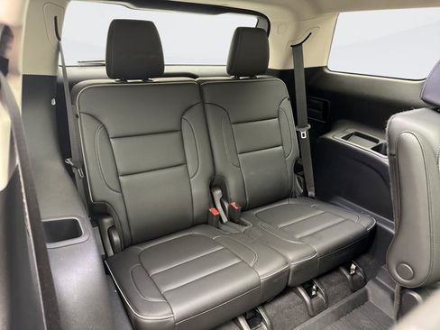 Used 2022 GMC Acadia Denali w/ Denali Ultimate Package AWD/4WD image 23