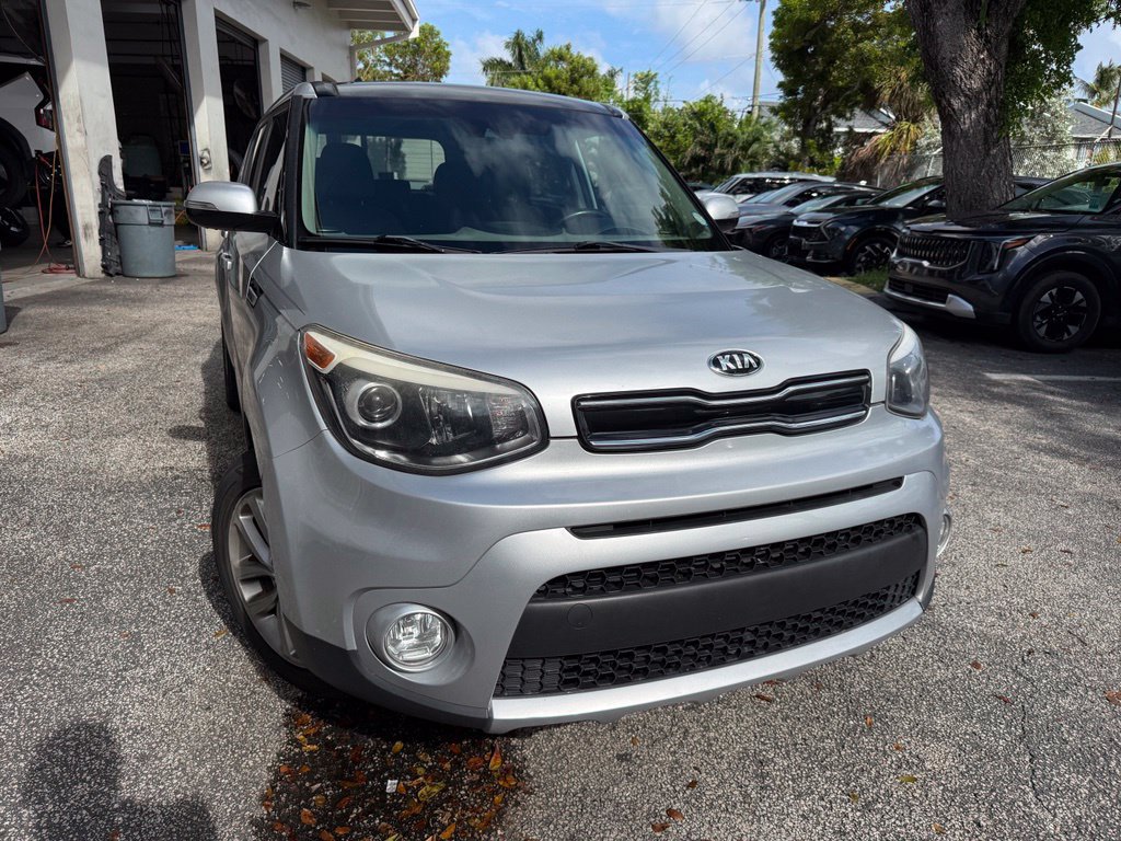 Used 2017 Kia Soul + w/ Primo Package FWD 360° Tour