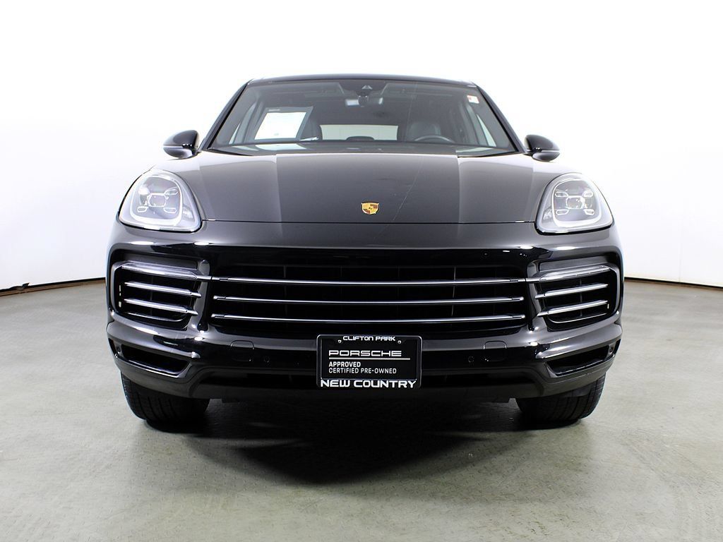 Certified 2023 Porsche Cayenne AWD/4WD image 8