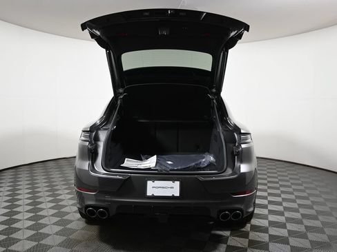 Used 2026 Porsche Cayenne Coupe AWD/4WD image 40