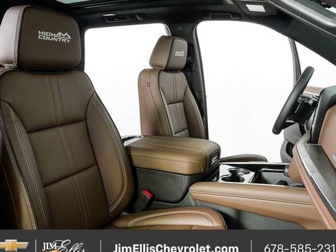 New 2026 Chevrolet Tahoe High Country w/ Sun And Tow Package image 24