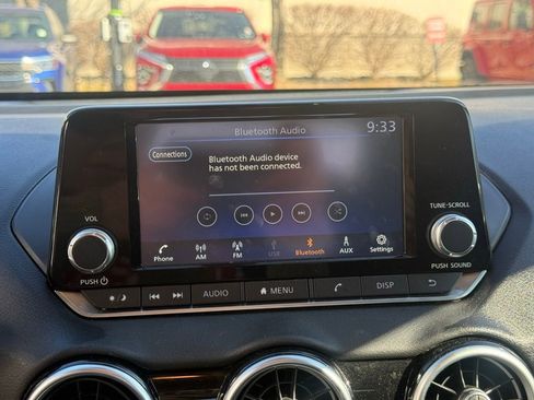 Used 2024 Nissan Sentra S image 17