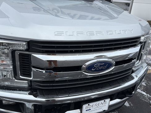 Used 2019 Ford F250 XLT w/ XLT Value Package image 25