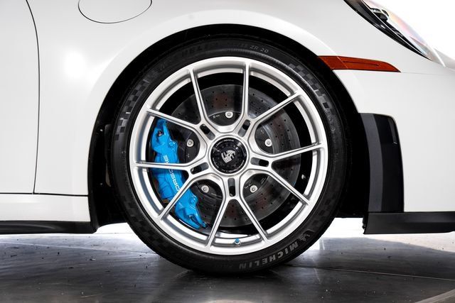 Used 2026 Porsche 911 GT3 RWD image 13