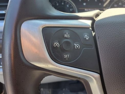 Certified 2023 GMC Acadia SLT image 20