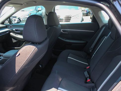 Certified 2025 Hyundai Sonata SE FWD image 23