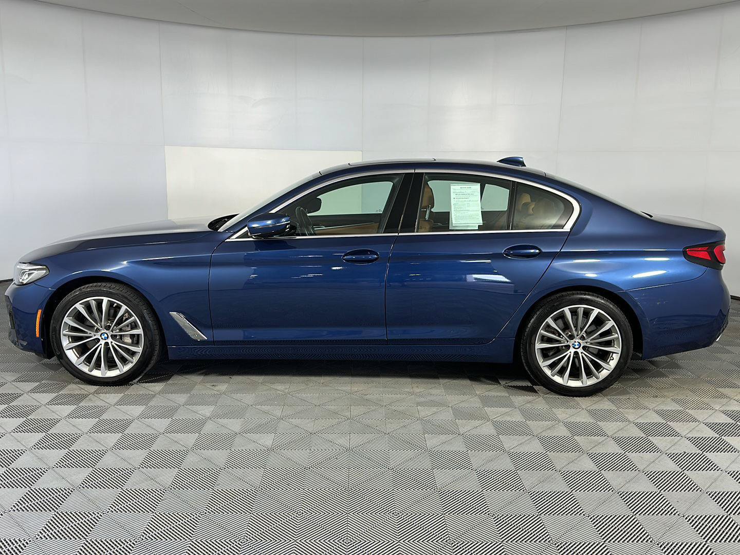 Used 2022 BMW 540i xDrive AWD/4WD image 7